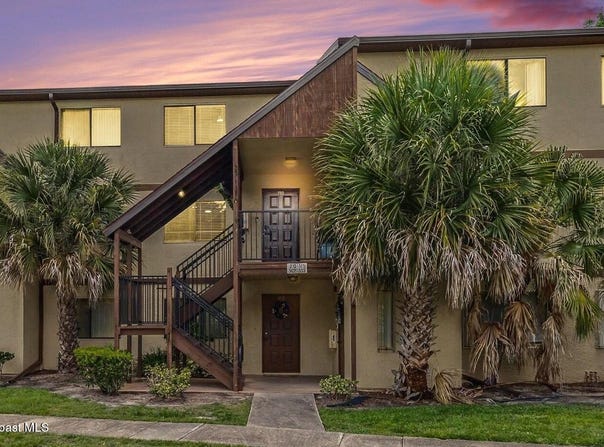 7820 Shadowood Drive, Melbourne, FL 32904