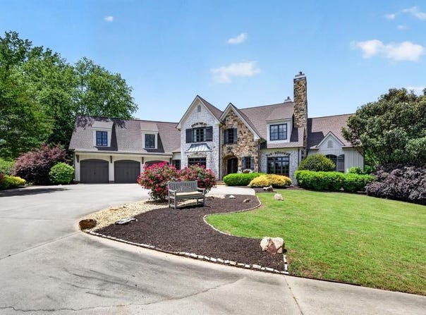 220 Woodbridge Place, Brooks, GA 30205