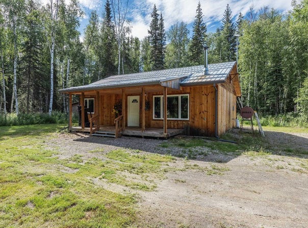 2011 PORTER AVENUE, North Pole, AK 99705
