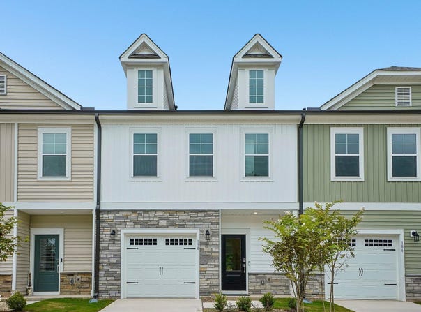 190 Hank Way, Angier, NC 27501