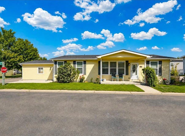 7900 Mountain View Dr, Frederick, CO 80530