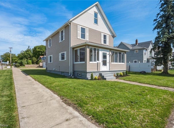 401 7th Street, Fairport Harbor, OH 44077
