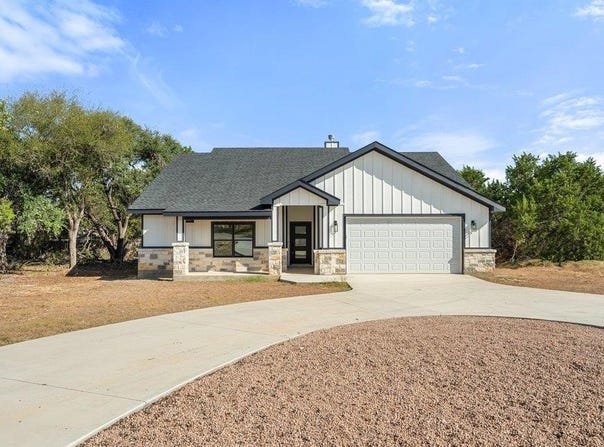 4 Dalewood Dr, Wimberley, TX 78676