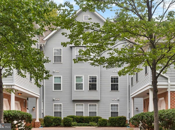 5844 WYNDHAM Circle, COLUMBIA, MD 21044