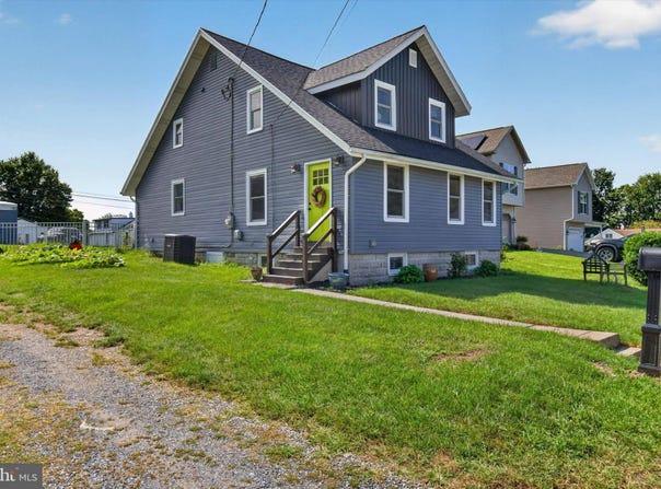 5545 PINE Street, HARRISBURG, PA 17112