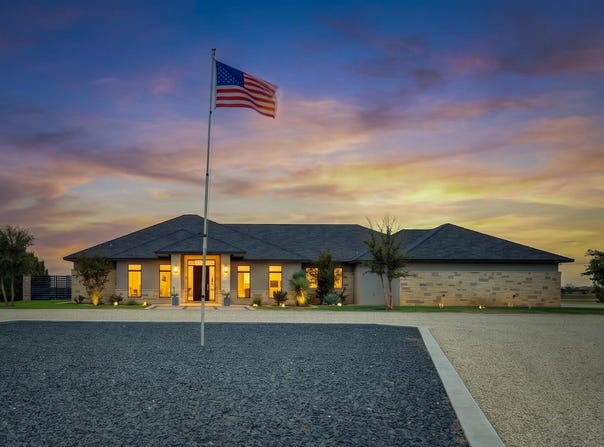 12117 E F M 40, Slaton, TX 79364