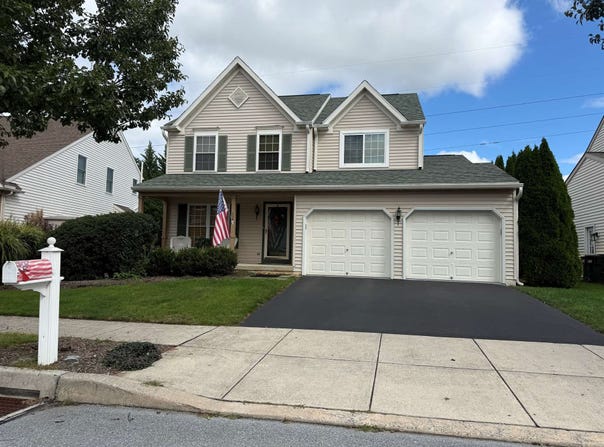 338 Cambridge Ln, Lititz, PA 17543