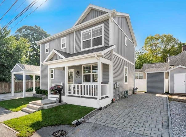 219 BOARDMAN AVENUE, TRAVERSE CITY, MI 49686