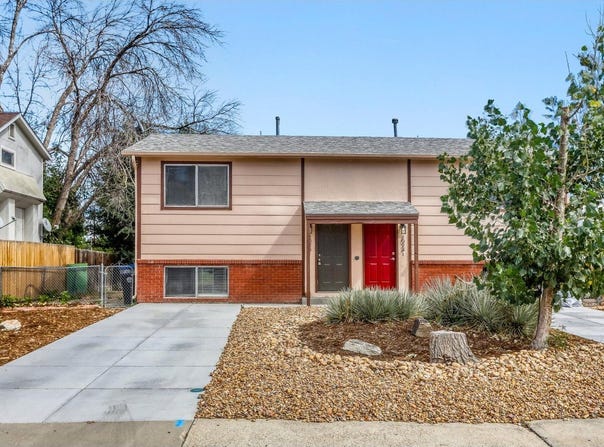 2026 Lincoln St, Longmont, CO 80501