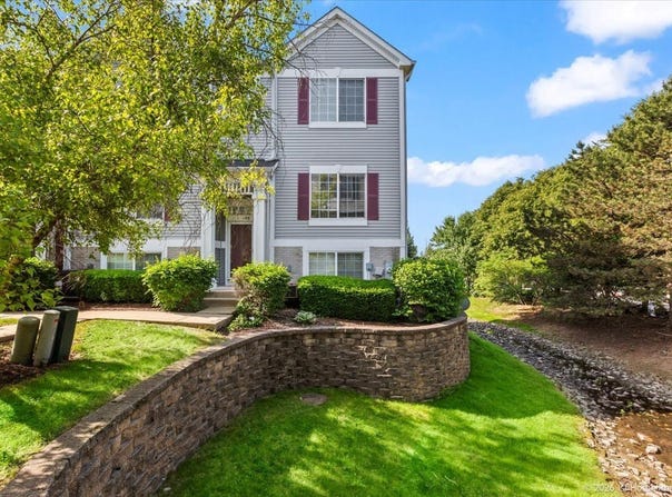 119 Enclave Circle, Bolingbrook, IL 60440