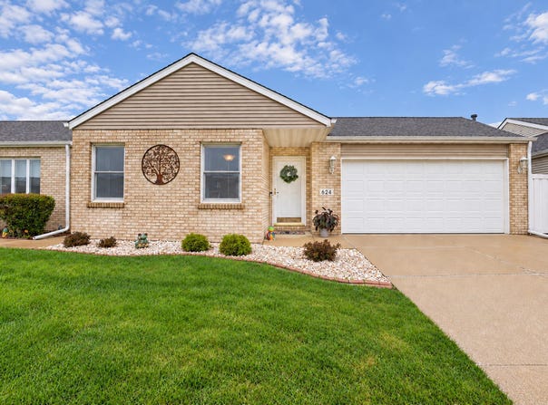 624 Birch Court, Lowell, IN 46356