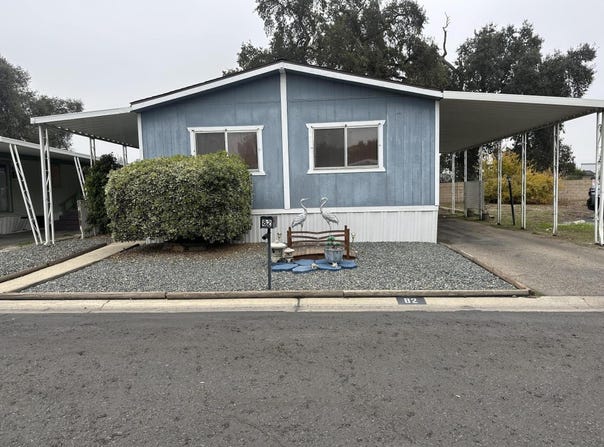 720 E Worth Avenue, Porterville, CA 93257