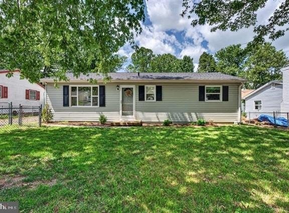 28 ARDMORE Street, VERONA, VA 24482