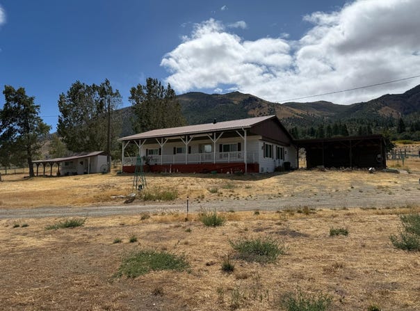 446-555 Highway 395, Doyle, CA 96109