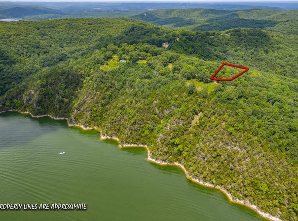 Cliffside Drive lot: 10, Galena, MO 65656