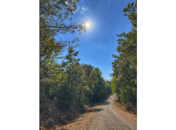04 CR 125, Hamilton, AL 35552