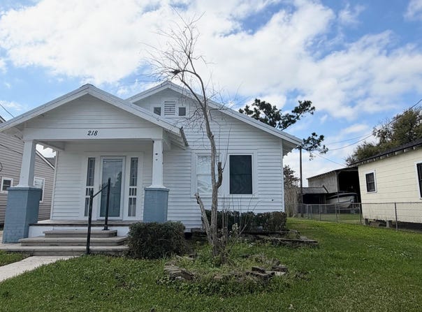 218 First St, Houma, LA 70364