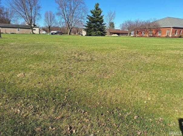 Bennett Street, Warren, IN 46792