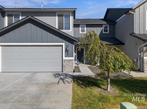 962 W Woodpine St, Meridian, ID 83646