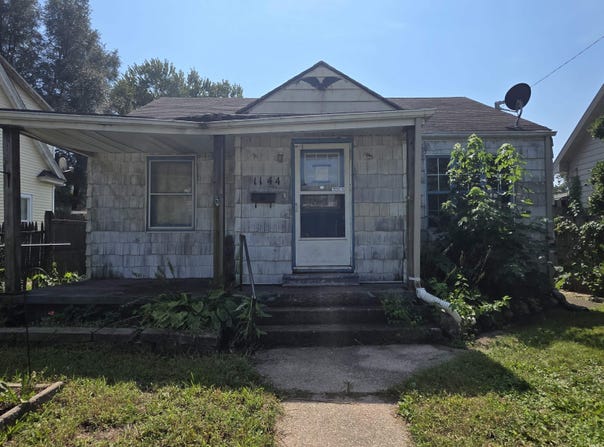 1144 E Bowman Street, South Bend, IN 46613-3120