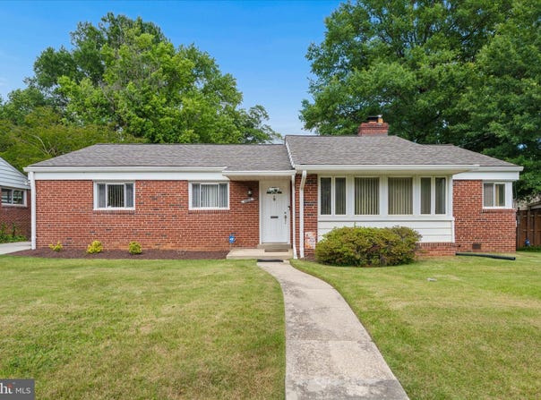 6803 ADELPHI Road, UNIVERSITY PARK, MD 20782