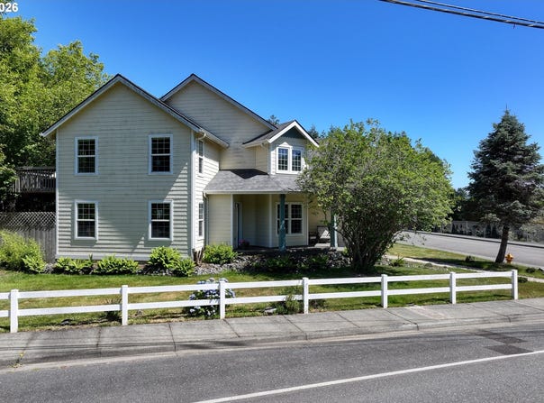 7001 WELCH Ct, Brookings, OR 97415