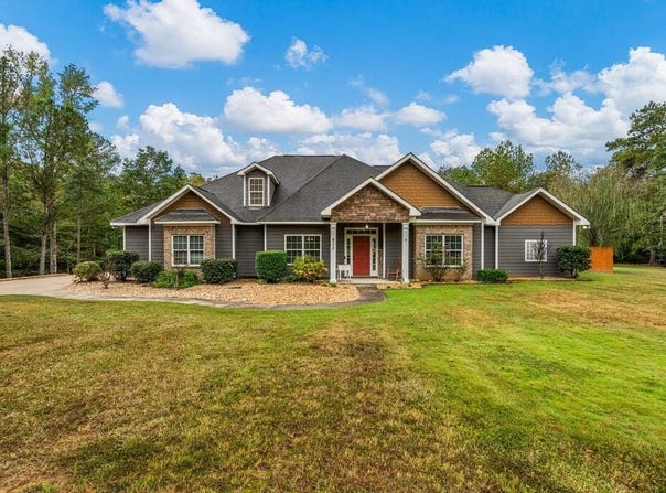 832 Voorhees Road, Hamilton, GA 31811
