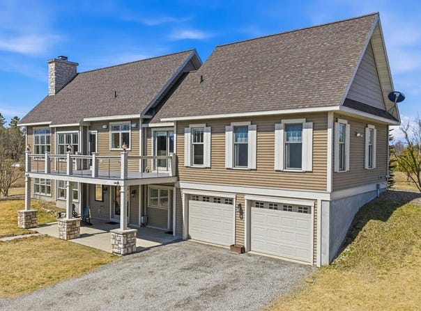 9950 Eagle Ln, Sister Bay, WI 54234