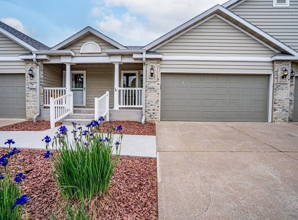 4293 Mill Ridge Circle, Eau Claire, WI 54703