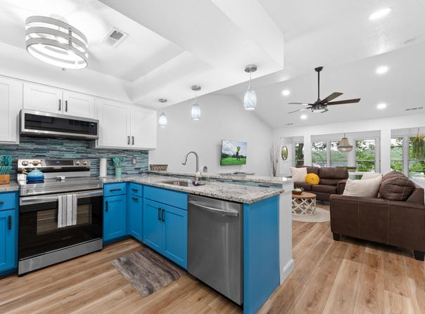 200 Golf View Drive, Branson, MO 65616