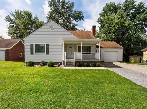 542 6th Street, Campbell, OH 44405