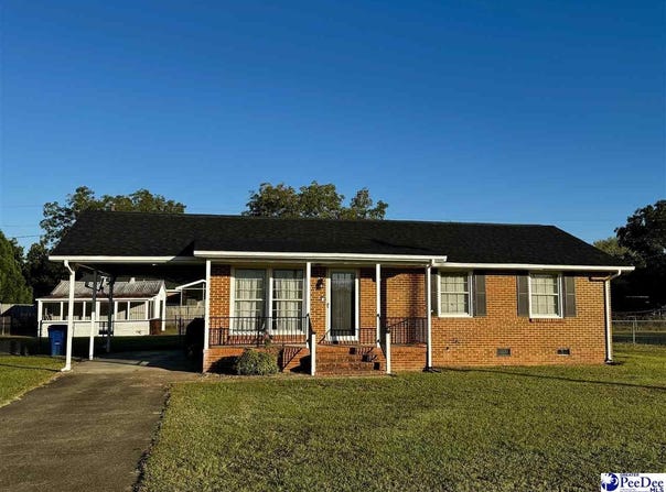 3635 Old Wire Road W, Wallace, SC 29596