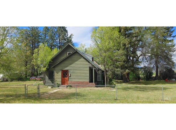 227 Alturas Ave, Fairfield, ID 83327
