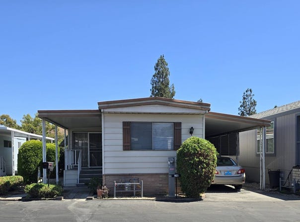 840 E Foothill Blvd, Azusa, CA 91702