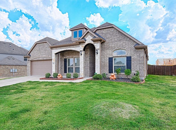 1802 ranch view Drive, Cedar Hill, TX 75104