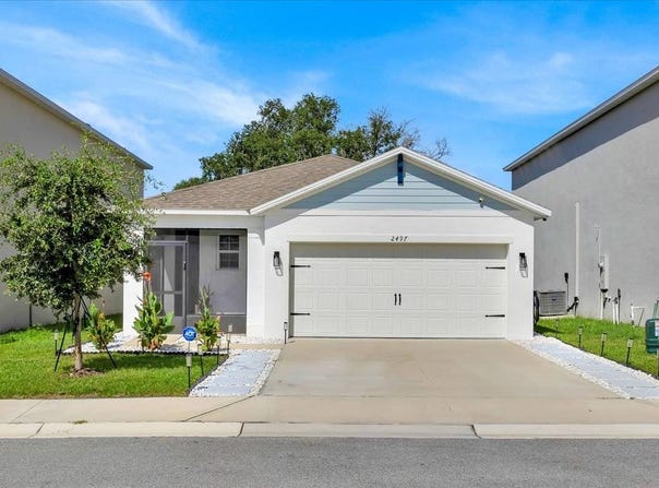 2497 Ribbon Fall Ave., Davenport, FL 33837