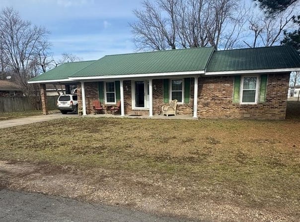 402 Damon Street, Dexter, MO 63841