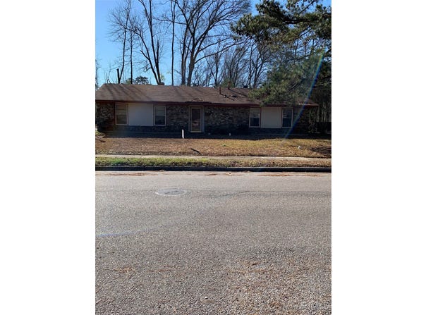 869 Queensbury Drive, Montgomery, AL 36116