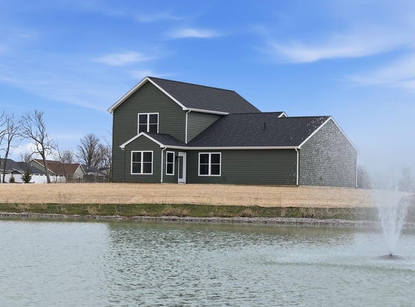 818 Gullet Avenue, Garrett, IN 46738