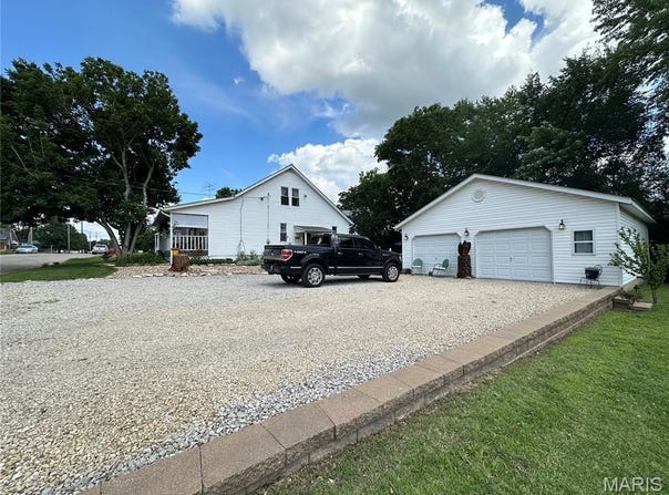 504 N 2nd Street, Owensville, MO 65066