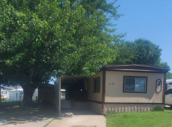 3860 MIDLAND Dr, Roy, UT 84067