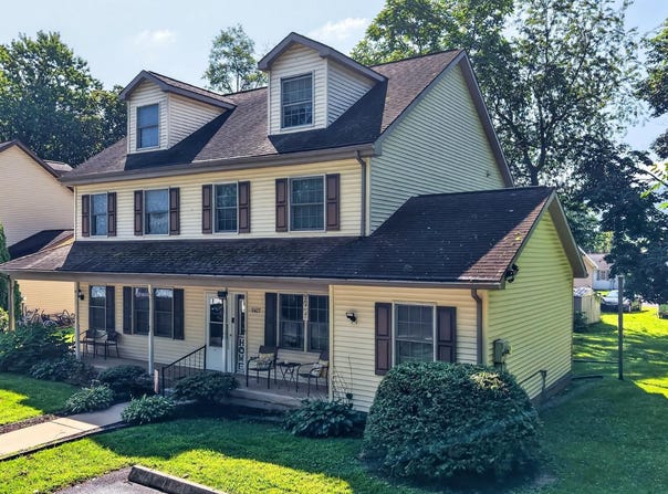 2425 LILA Lane, WILLIAMSPORT, PA 17701