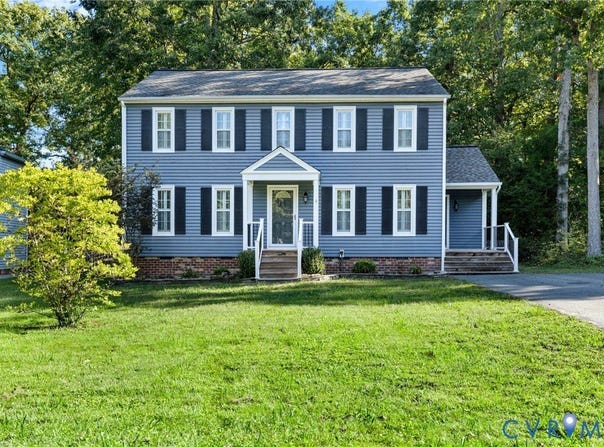 2303 Garrison Place Rd, Midlothian, VA 23112