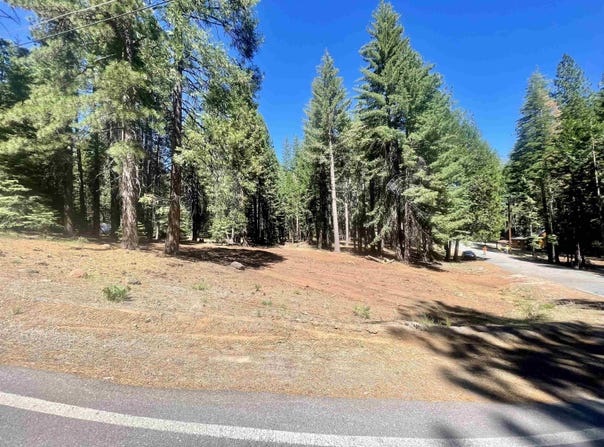 601 Deep Forest Road lot: 1, Lake Almanor, CA 96137