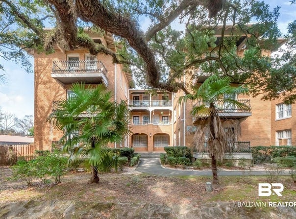 1602 Government Street, Mobile, AL 36604