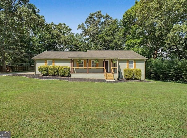 611 Calloway Drive, Rockmart, GA 30153