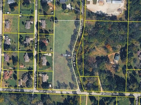S 14th Avenue, Ozark, MO 65721