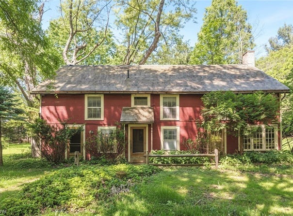 24105 Chardon Road, Euclid, OH 44143