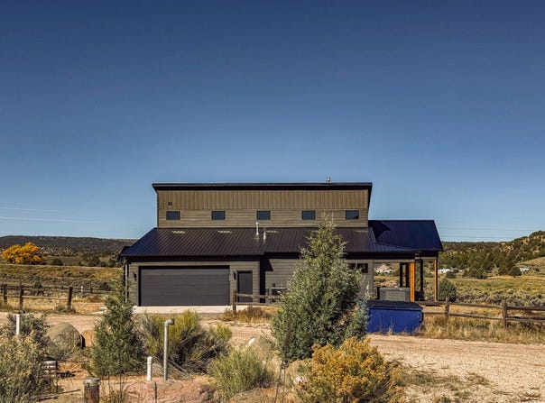 152 W BRYCE GATE Cir, Hatch, UT 84735