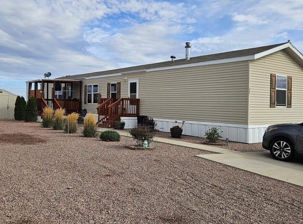 6464 Dillon Dr, Pueblo, CO 81008